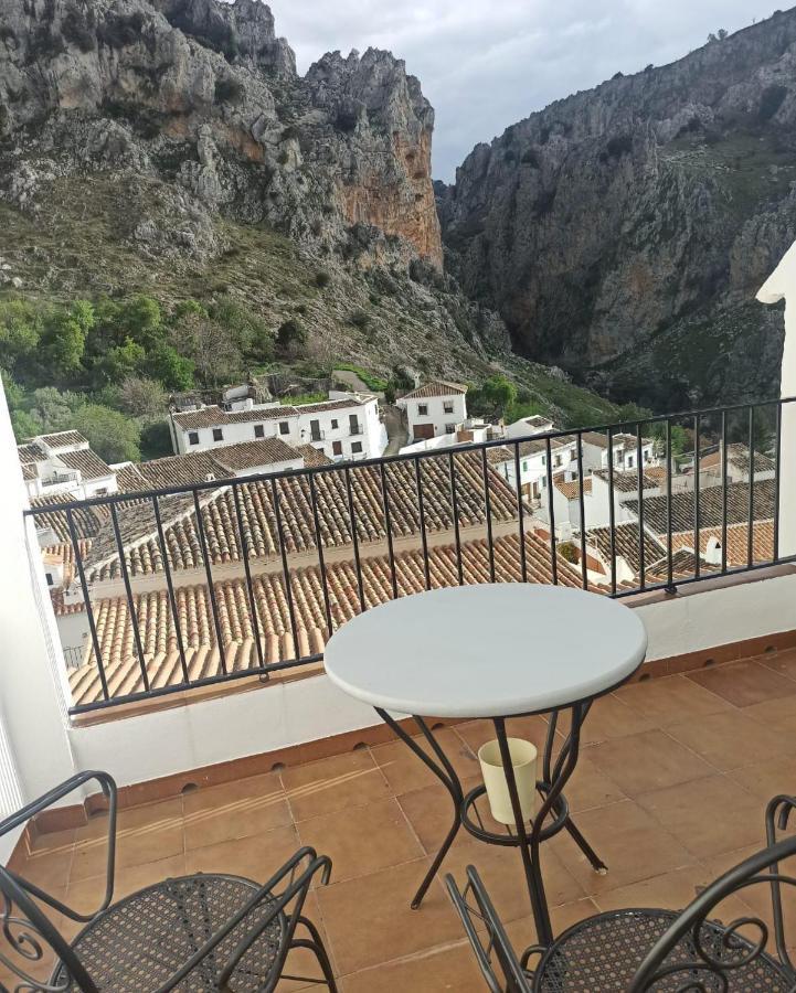 Penzion El Hechizo Del Bailon Zuheros Exteriér fotografie