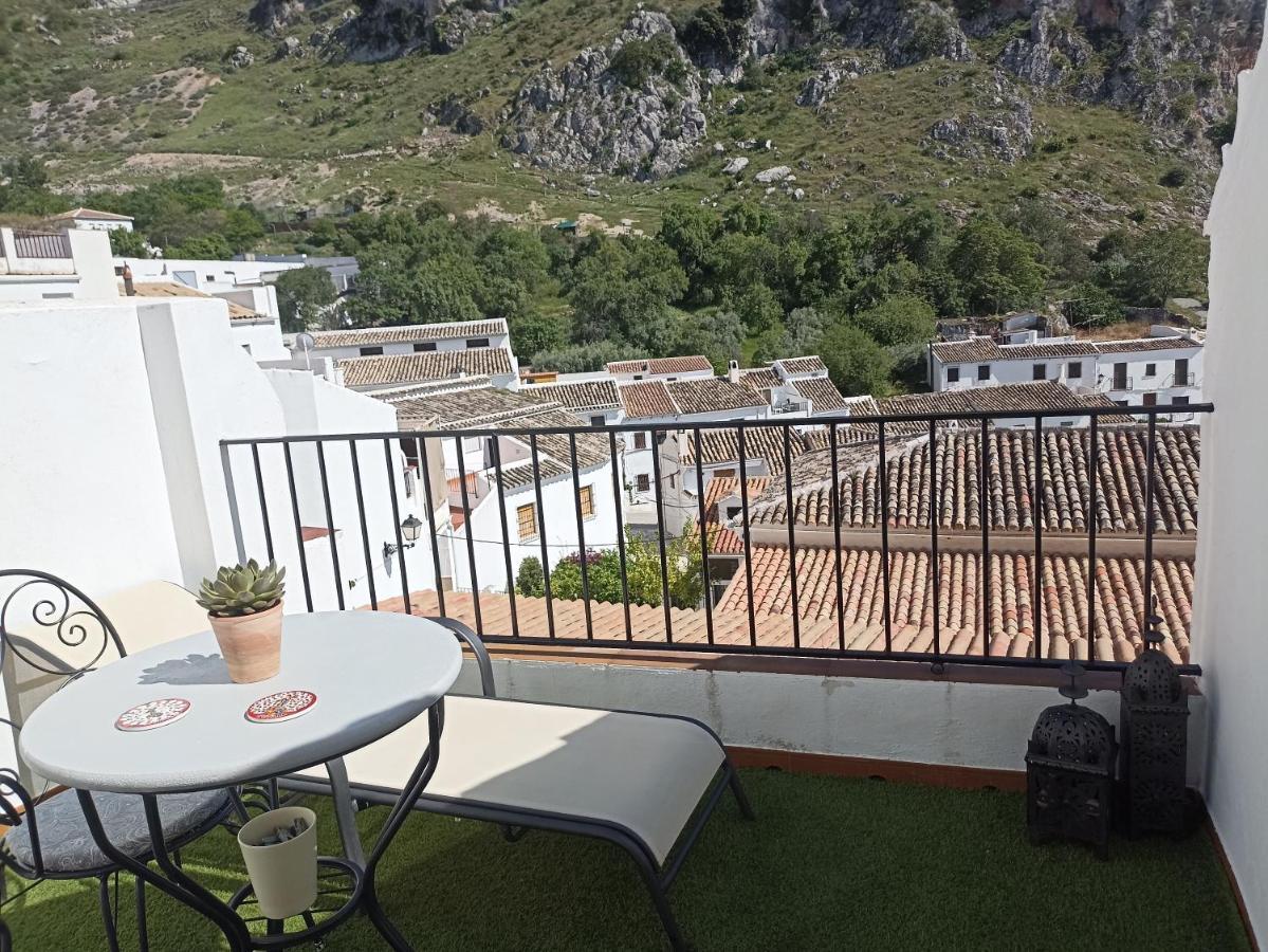 Penzion El Hechizo Del Bailon Zuheros Exteriér fotografie